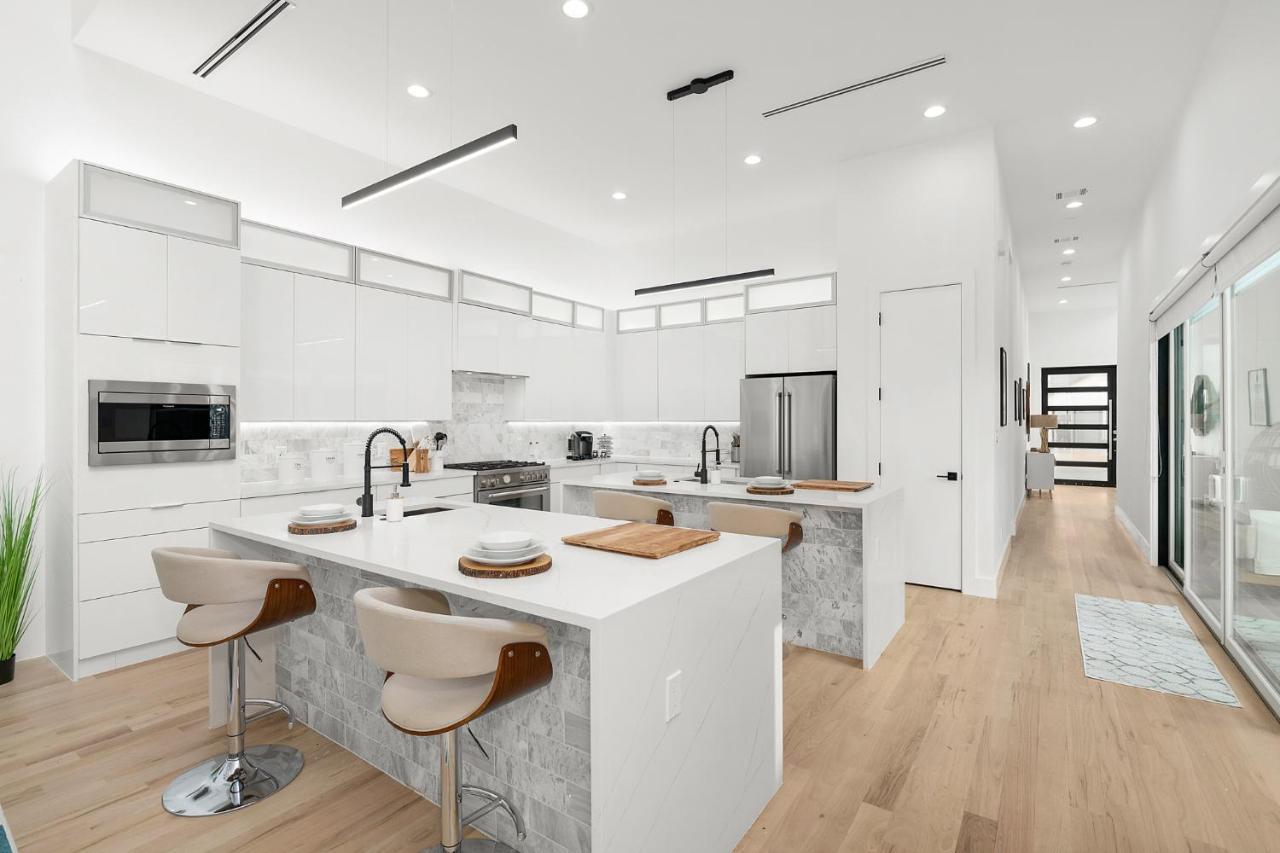Dallas Luxury Modern House By Dallas Love Airport Екстер'єр фото