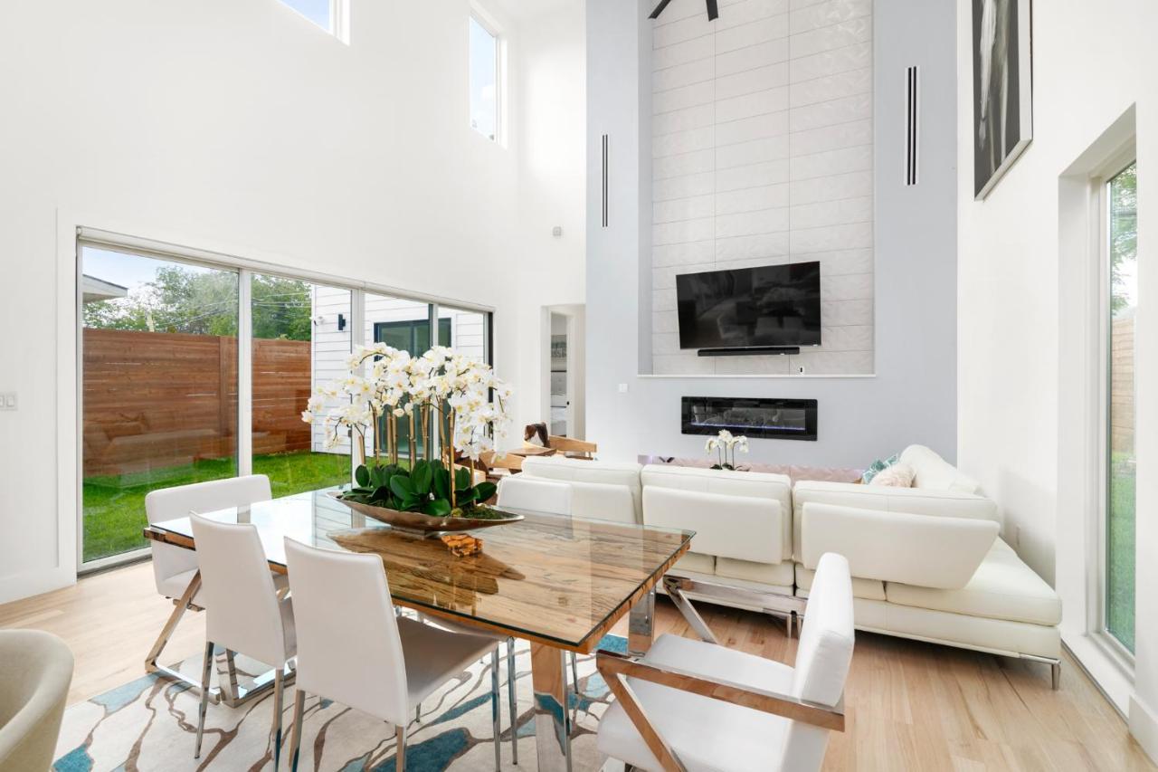 Dallas Luxury Modern House By Dallas Love Airport Екстер'єр фото