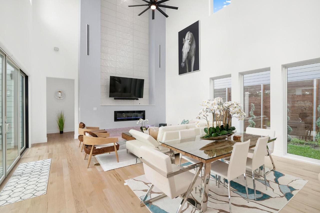 Dallas Luxury Modern House By Dallas Love Airport Екстер'єр фото