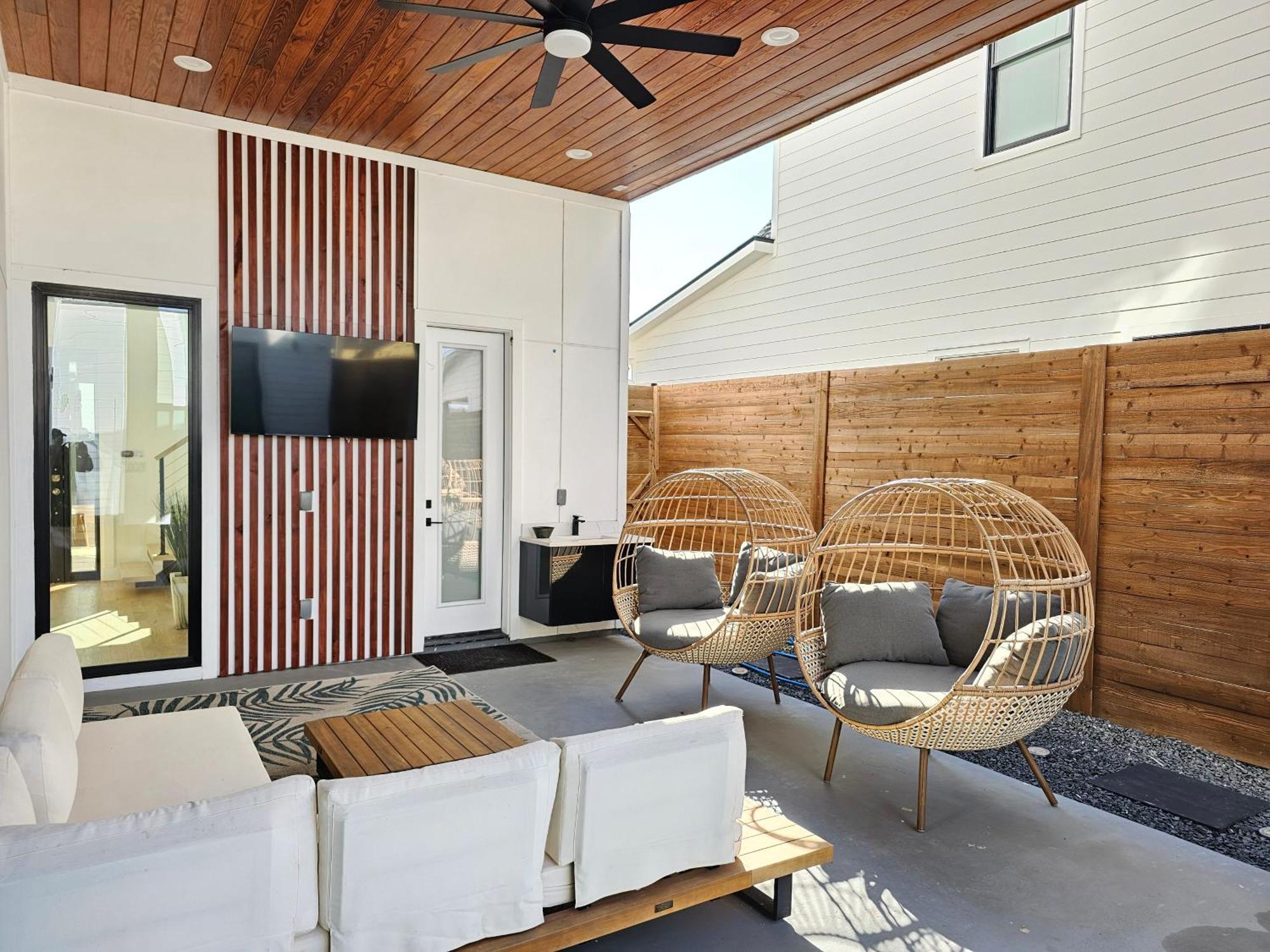 Dallas Luxury Modern House By Dallas Love Airport Екстер'єр фото
